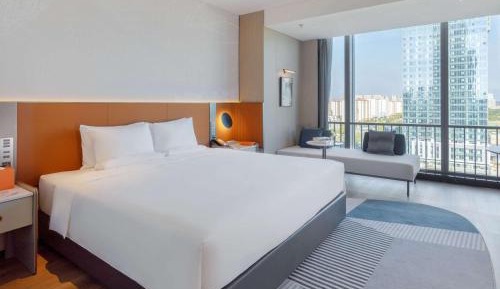 Executive King Room with Lounge Access