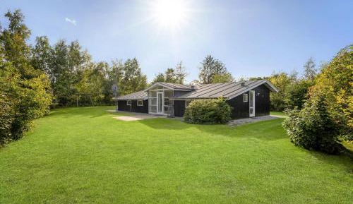 Four-Bedroom Holiday Home