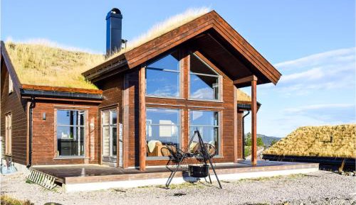 Four-Bedroom Holiday Home