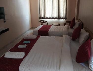 Triple Room with Garden View