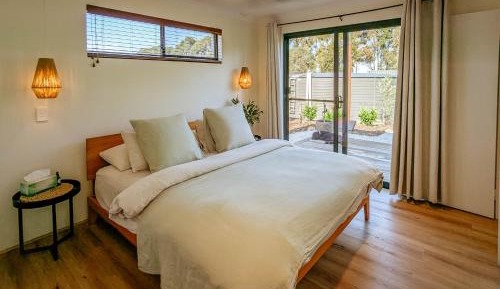 Deluxe King Suite