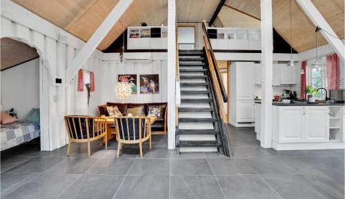 Three-Bedroom Holiday Home 