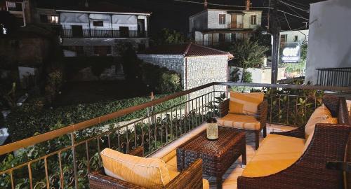 Deluxe One-Bedroom Apartment with Garden View