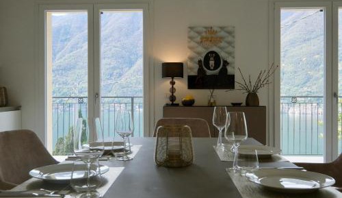Apartment with Lake View