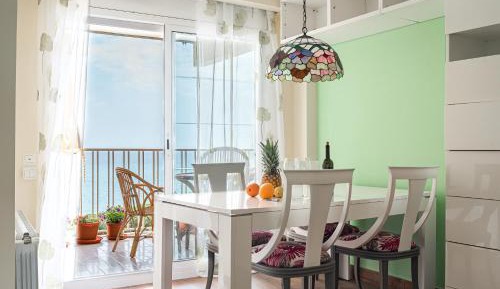 Three-Bedroom Deluxe Apartment