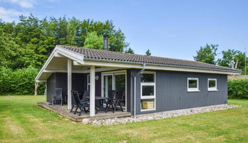 Three-Bedroom Holiday Home 