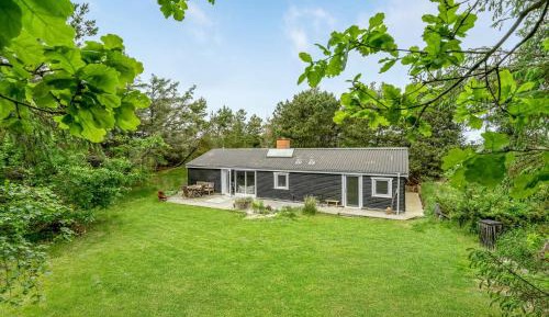Four-Bedroom Holiday Home