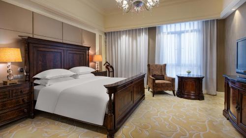 One-Bedroom Suite
