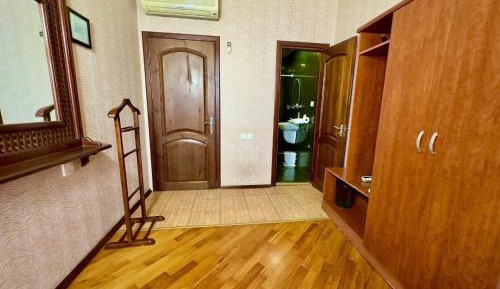 Large Single Room