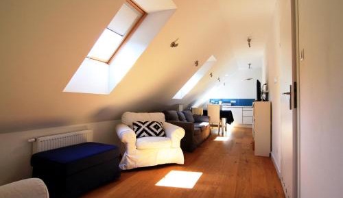 Two-Bedroom Apartment (6 Adults)