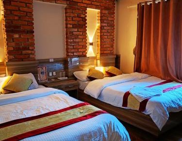 Deluxe Quadruple Room