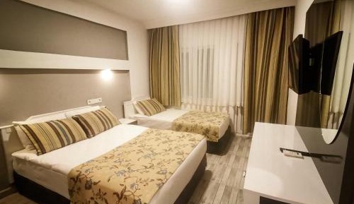 Double or Twin Room with Pool View