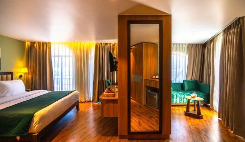 Junior Suite with Balcony