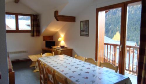 Apartment (8 Adults)