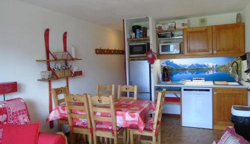 Apartment (6 Adults)