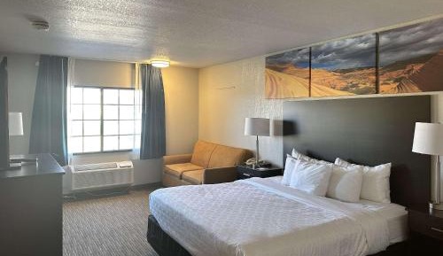 King Room - Non-Smoking