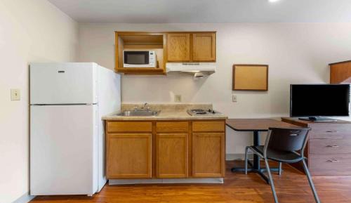 Standard Double Room - Non-Smoking