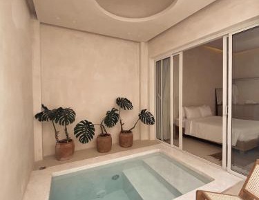 Junior Suite with Private Pool