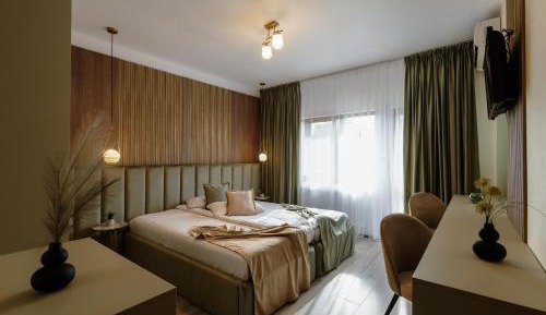 Double Room with Balcony with Danube View
