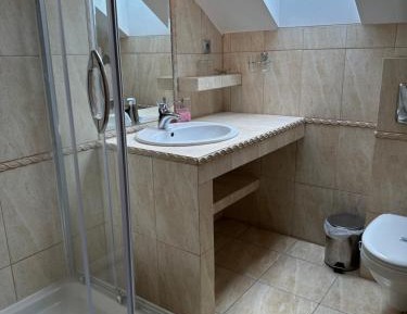 Apartment with Garden View