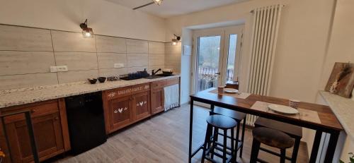 Double or Twin Room with Private Bathroom