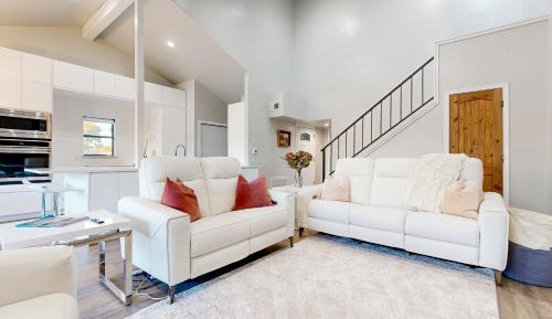 Two Bedroom Apartment 