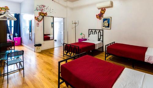 Single Bed in 4-Bed Mixed Dormitory With Private Bathroom