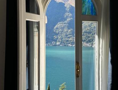 Double Room with Lake View