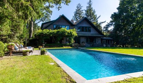 Five-Bedroom House