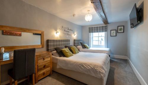 Two-Bedroom Suite