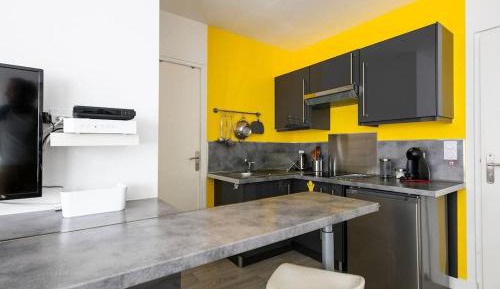 One-Bedroom Apartment