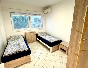 Standard Twin Room with Garden View