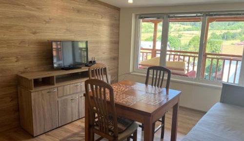 Suite with Mountain View