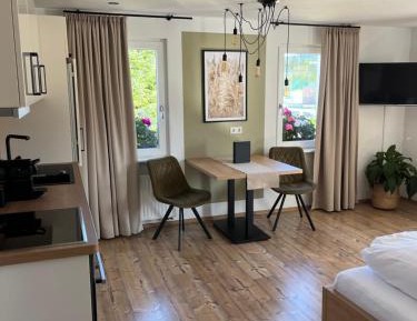 Studio Apartment (2 Adults)