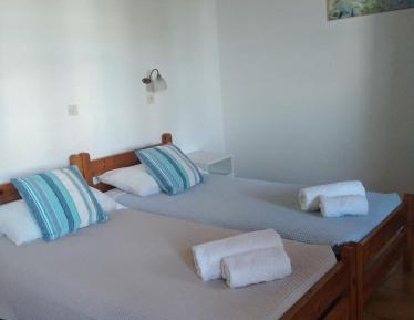 Double or Twin Room with Shared Bathroom