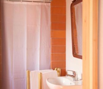 Twin Room with Private Bathroom