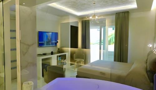 Standard Suite