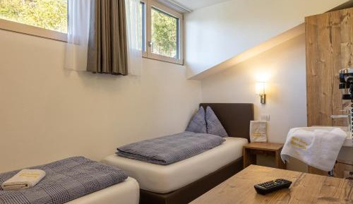 Small Twin Room