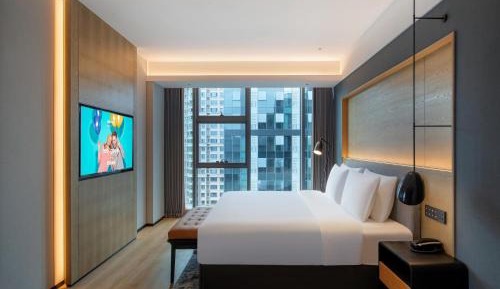 Suite with View
