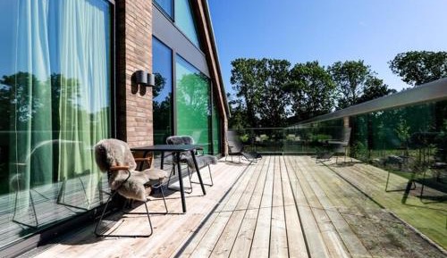 Five-Bedroom Holiday Home