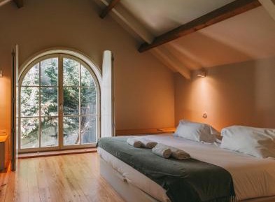 Apartment with Garden View