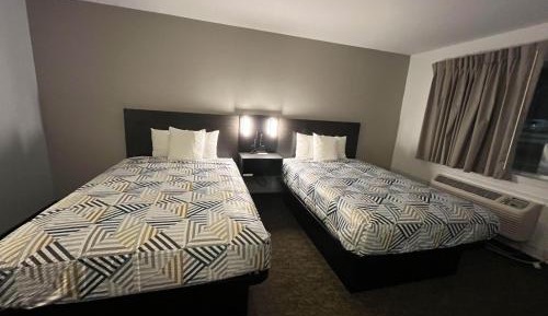 Quadruple Room - Non-Smoking