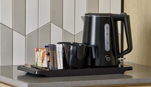 One-Bedroom Larger King Room with City View