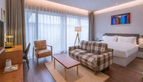 Deluxe Double Room with Bath