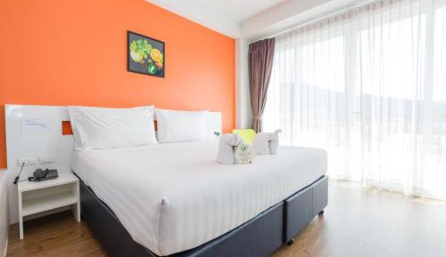 Deluxe Double or Twin Room with Balcony