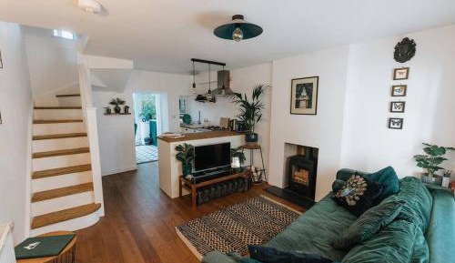 One-Bedroom House