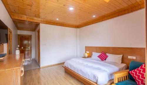 King Room with Balcony