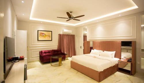 Superior King Room