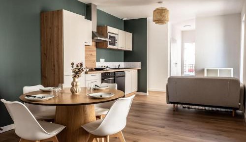 One-Bedroom Apartment