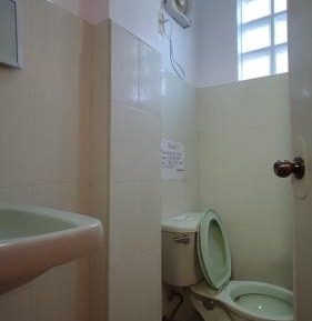 Single Room with Private Bathroom